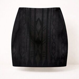 H&M Black Jacquard Mini Skirt 8 Textured Night Out Date Night Chic Going Out